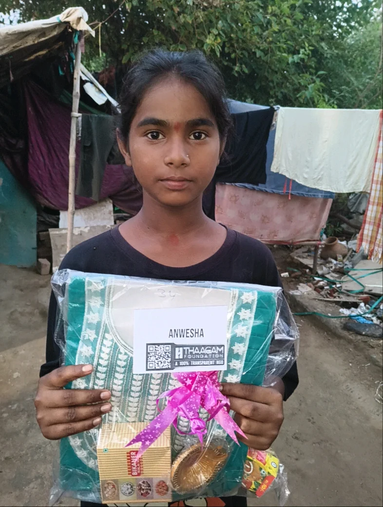 Diwali kit distribution by Thaagam Foundation